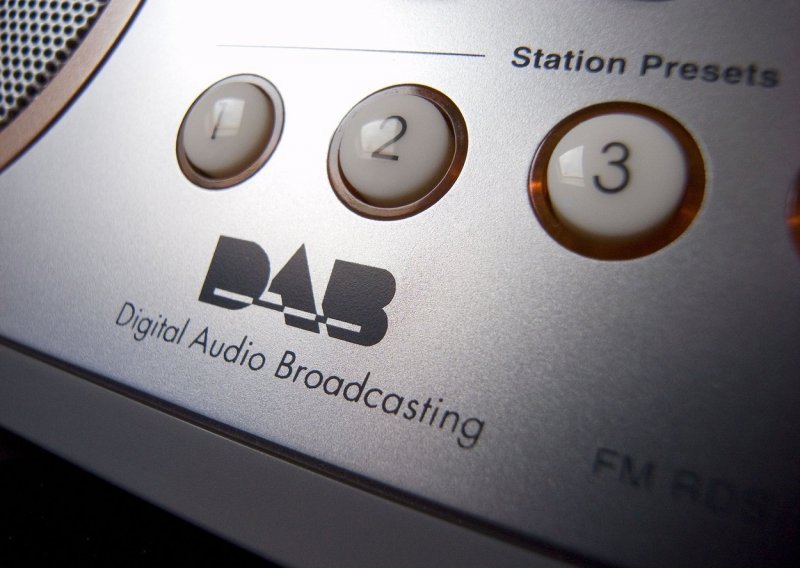 Od 58 nakladnika FM radija, tridesetak zainteresirano za digitalno emitiranje