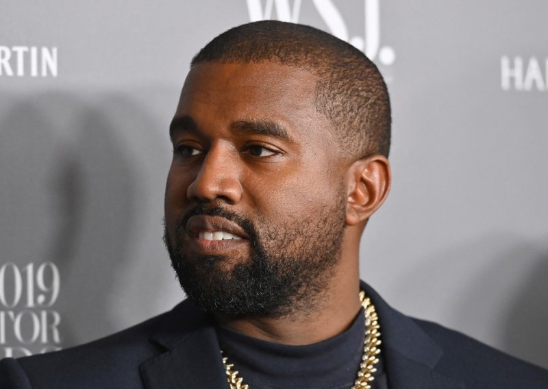 Nakon višegodišnjeg najavljivanja: Kanye West službeno promijenio ime u Ye