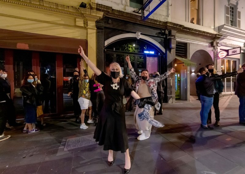 Nakon devet mjeseci 'lockdowna' Melbourne se otvara i ublažava mjere protiv covida