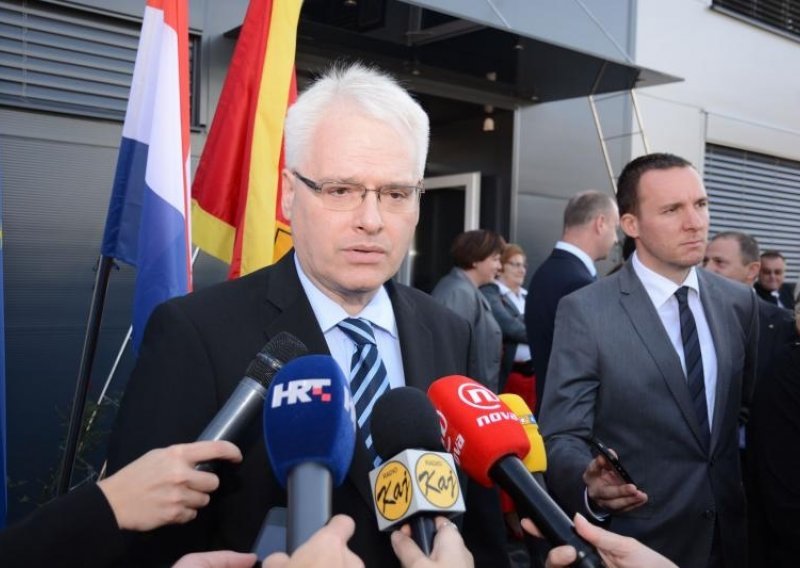 Josipović sutra s naftašima u Londonu