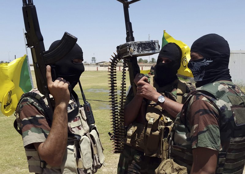 Žestoki sukobi džihadista i vojnika u iračkoj rafinerij
