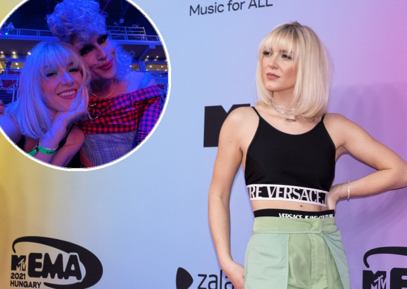 Zsa Zsa prošetala crvenim tepihom na dodjeli MTV EMA nagrada u Budimpešti