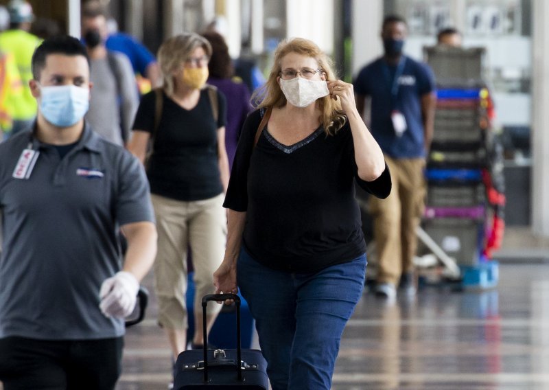 Washington ukida obvezno nošenje maski u zatvorenom