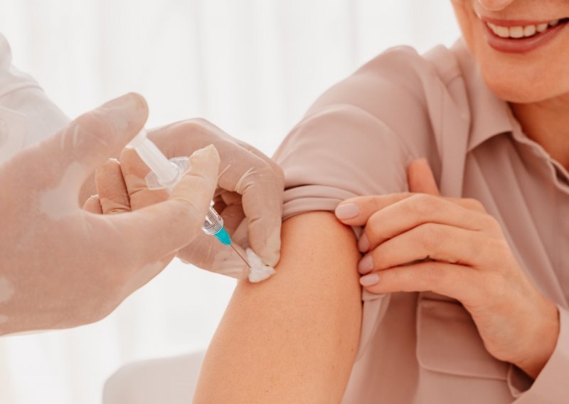 SAD odobrile treću dozu cjepiva protiv covida za odrasle