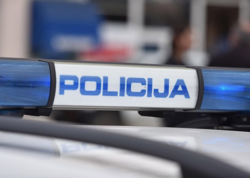 Razbojnik opljačkao banku u Zagrebu, prijetio oštrim predmetom,  nema ozlijeđenih
