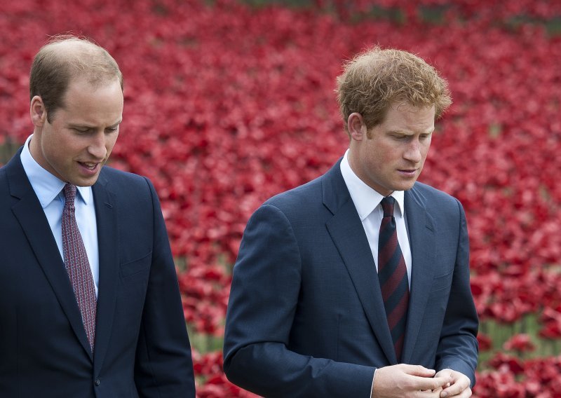 Sve zbog Meghan Markle i princa Harryja: Buckinghamska palača uputila žestoku kritiku BBC-ju zbog novog dokumentarca koji se bavi odnosom zavađene braće