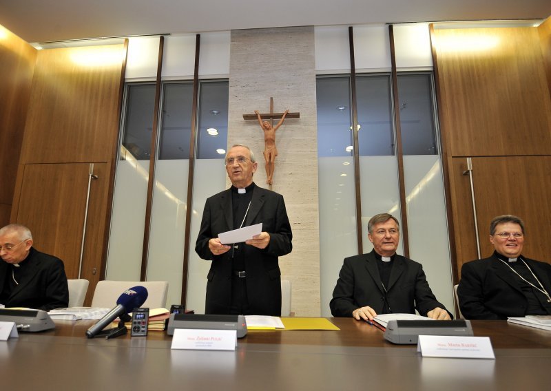 Hrvatski biskupi u Vatikan poslali dokument o pedofiliji