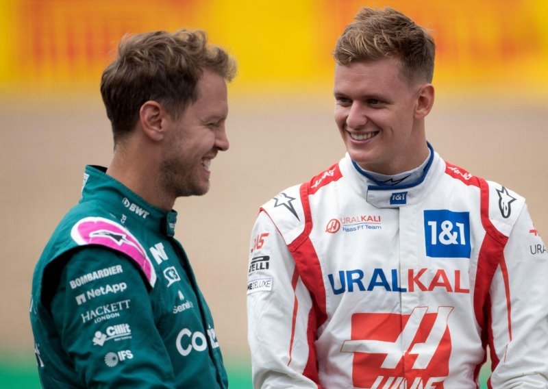 Obitelj Schumacher neizmjerno mu je zahvalna, a emotivnim riječima dotakao ga se mladi Mick: Odgovorio je na sva moja pitanja...