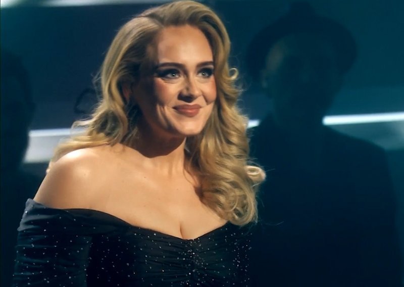 Kakva transformacija: Adele je otkrila kako izgleda bez trunke šminke na licu