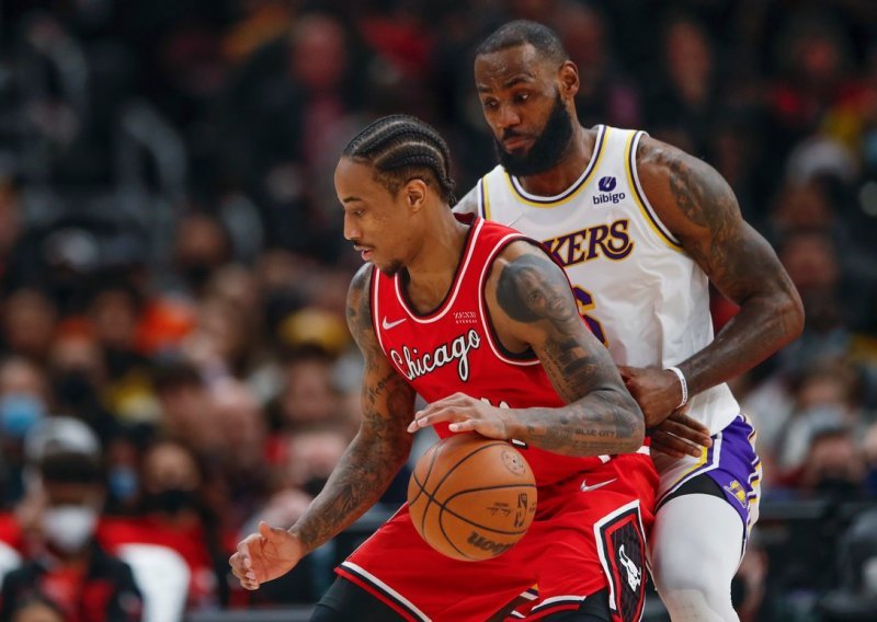 Chicago Bullsi nadigrali LA Lakerse koji su se našli u velikom problemu; čelnici NBA lige odobrili klubovima dolazak novih igrača, a zna se i zašto