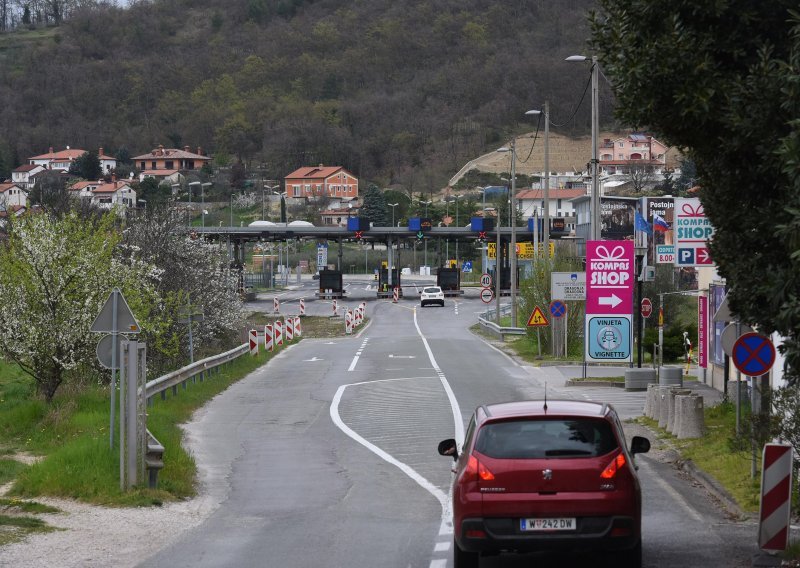 Slovenija ratificirala sporazum o gradnji mosta uz prijelaze Kaštel i Dragonja
