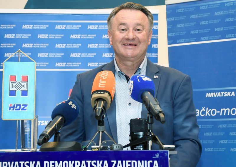 Bivši sisački župan Ivo Žinić napokon vratio stan državi, ali ostao dužan 25.000 kuna za najam