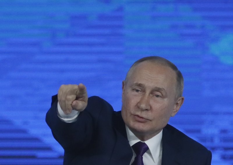 Putin: Europa si je sama kriva za nagli skok cijena plina