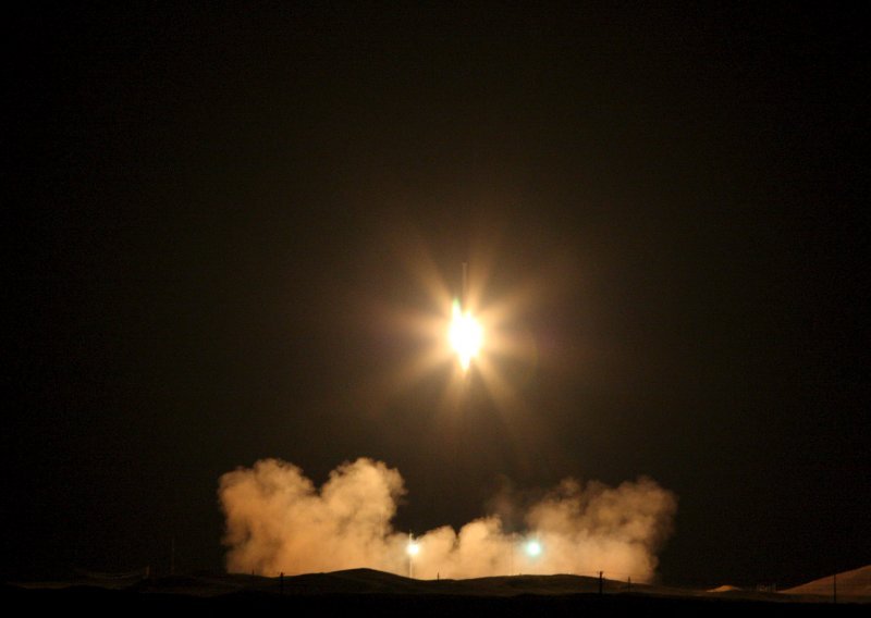 Iran izvijestio o uspješnom lansiranju satelita