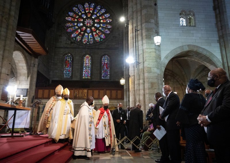 U Cape Townu održana skromna zadušnica za nadbiskupa Tutua