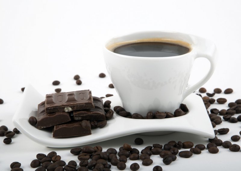 Ljubav prema crnoj kavi i gorkoj čokoladi određuju - geni
