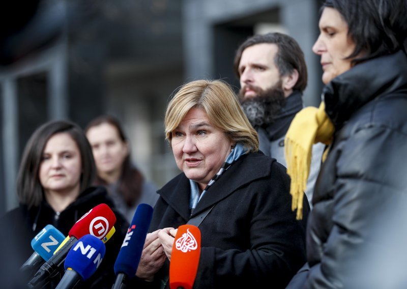 Roditelji odgojitelji sljedećeg tjedna podnose zahtjeve Visokom upravnom sudu za ocjenu zakonitosti Tomaševićeve odluke