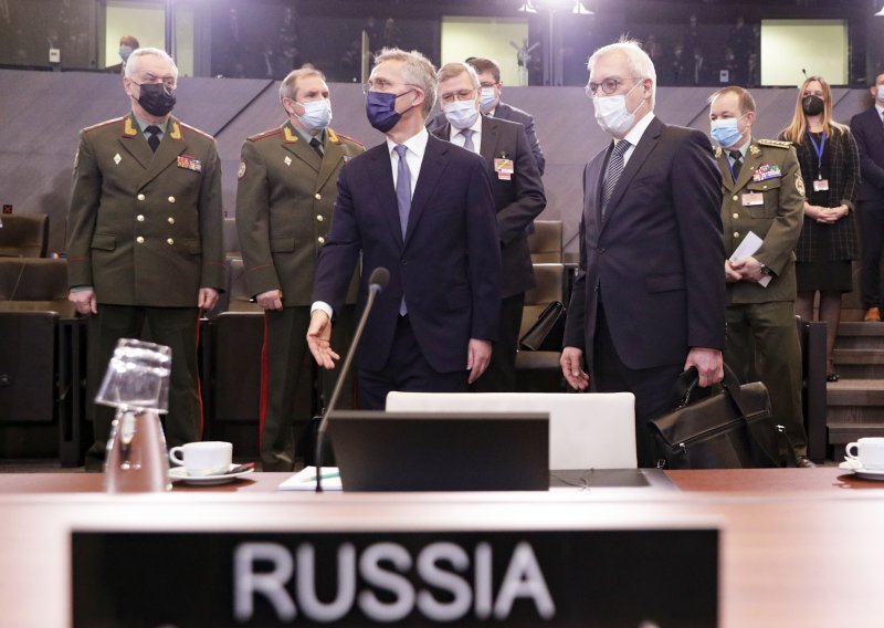 Rusija: Širenje NATO-a predstavlja neprihvatljivu prijetnju sigurnosti