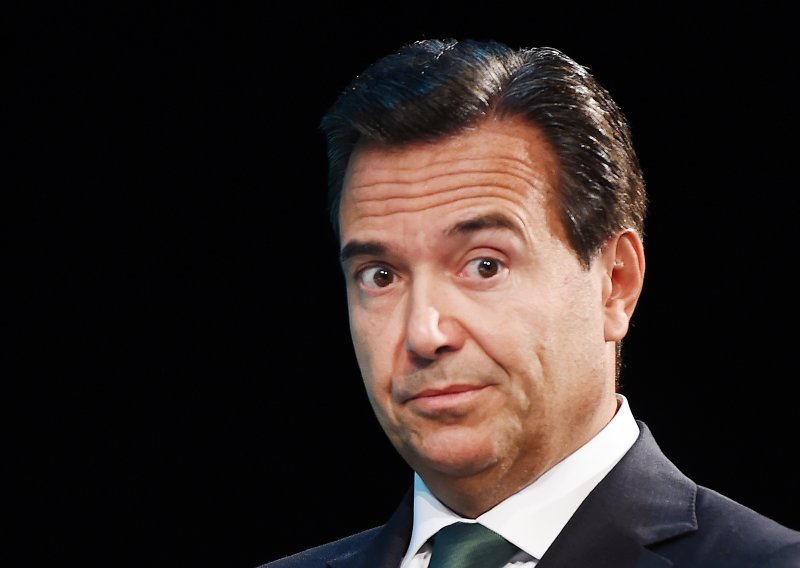 Šef Credit Suissea podnio ostavku nakon niza skandala