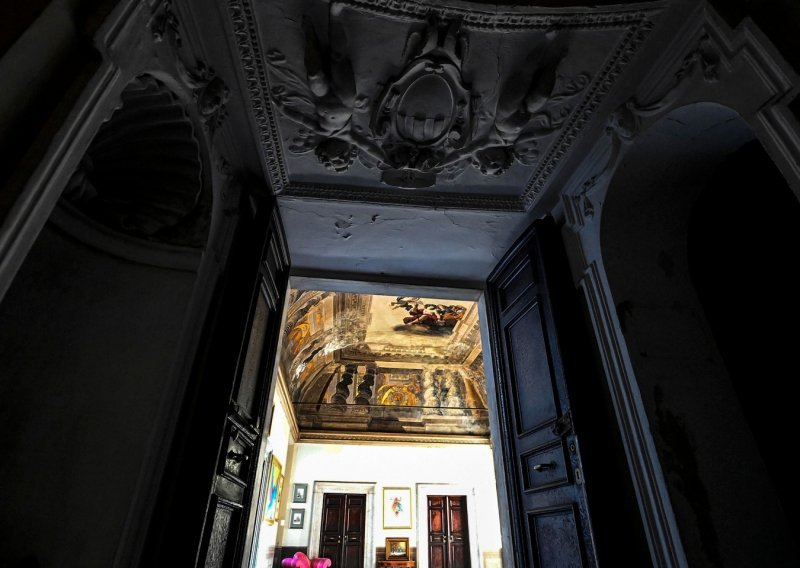 Ništa od prodaje rimske vile s muralom Caravaggia
