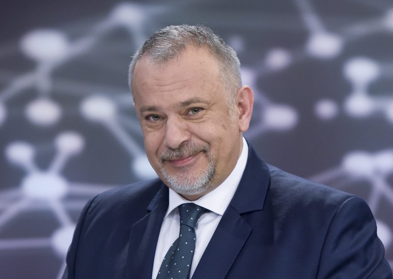 Već je poznato tko će zamijeniti Zorana Šprajca u RTL Direktu
