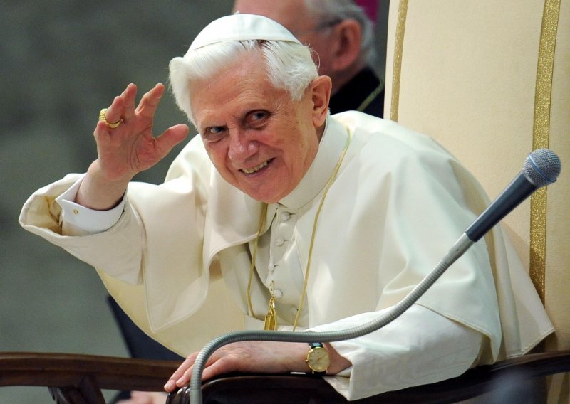 Vatikan zatražio oprost za spolno zlostavljanje maloljetnika