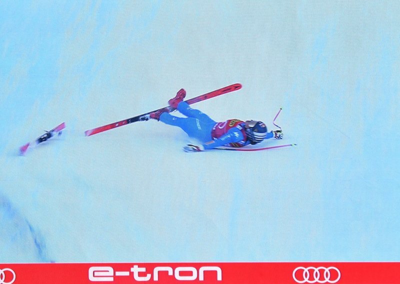 Curtoni riskirala i profitirala, najbrža skijašica svijeta Goggia ponovno doživjela težak pad