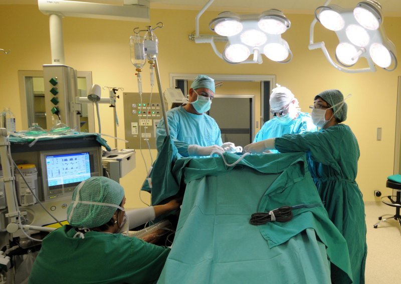 Vlada: Mostarskoj bolnici 40 milijuna kuna potpore za suzbijanje epidemije