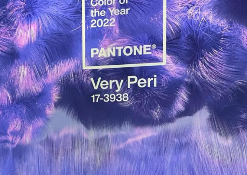 Ovo je IT boja u 2022. godini, evo što smo sve pronašli u Very Peri nijansama!