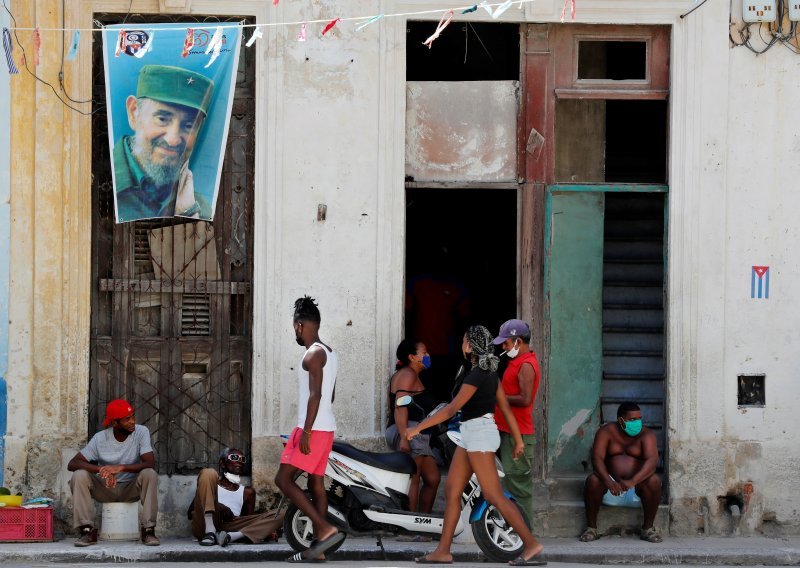 Kuba obilježava 60 godina pod američkim ekonomskim sankcijama