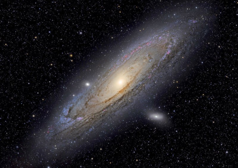 Znanstvenici potvrdili: Susjedna galaksija neće progutati naš Mliječni put