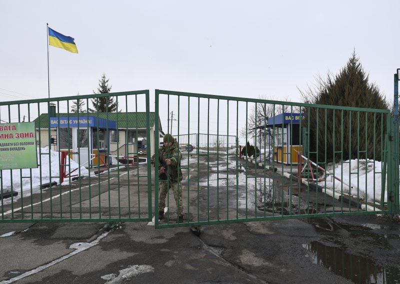 Ukrajinski separatisti optužili vladine snage za oružane napade