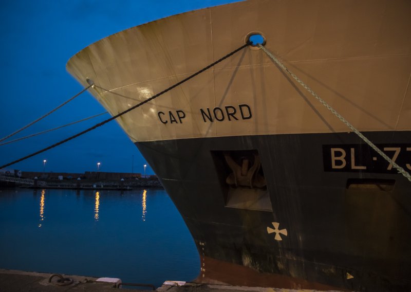 Francuska u La Mancheu zaplijenila ruski brod zbog mogućeg kršenja sankcija