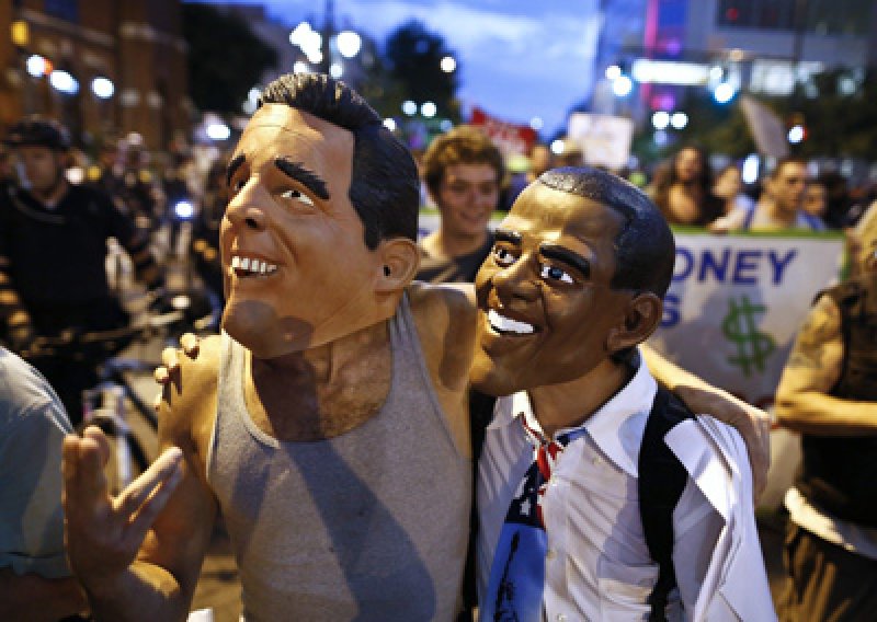 Broj klikova za Obamu i Romneya znače i broj glasova