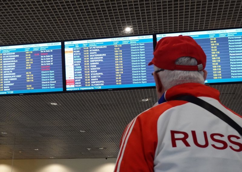 Rusija ograničila letenje zrakoplovnim kompanijama 36 zemalja zbog sankcija