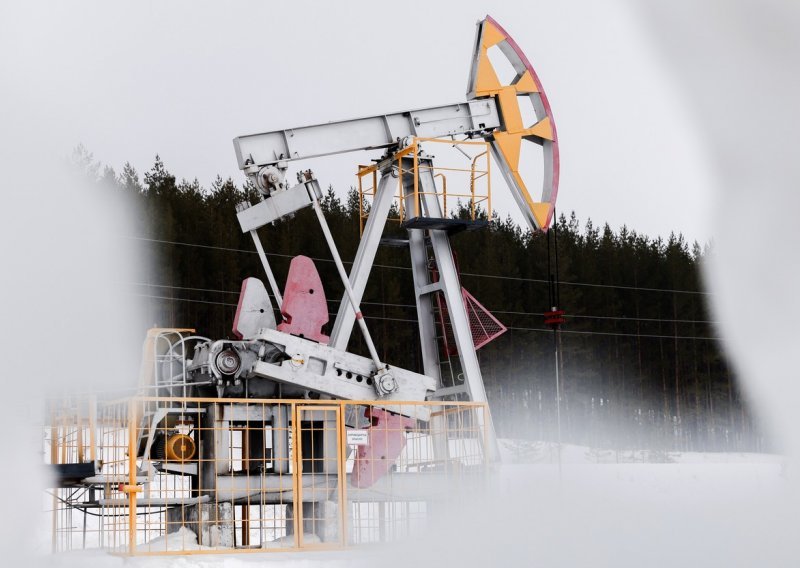 Prekid ruskog i kazahstanskog izvoza podigao cijene nafte