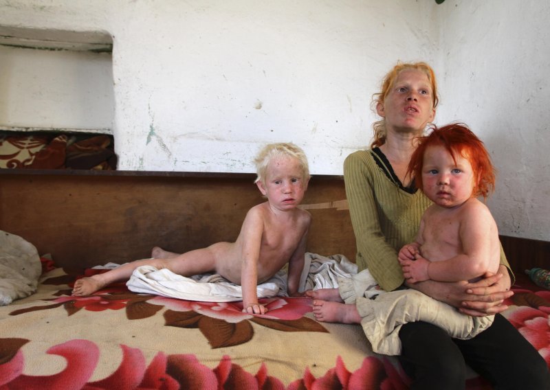 Bugarska preuzela skrb o sedmero romske djece