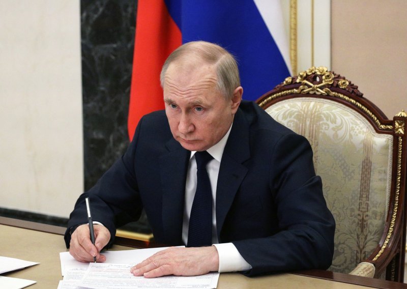 Putin naredio: Rusija će od sada 'neprijateljskim zemljama'  naplaćivati plin u - rubljima