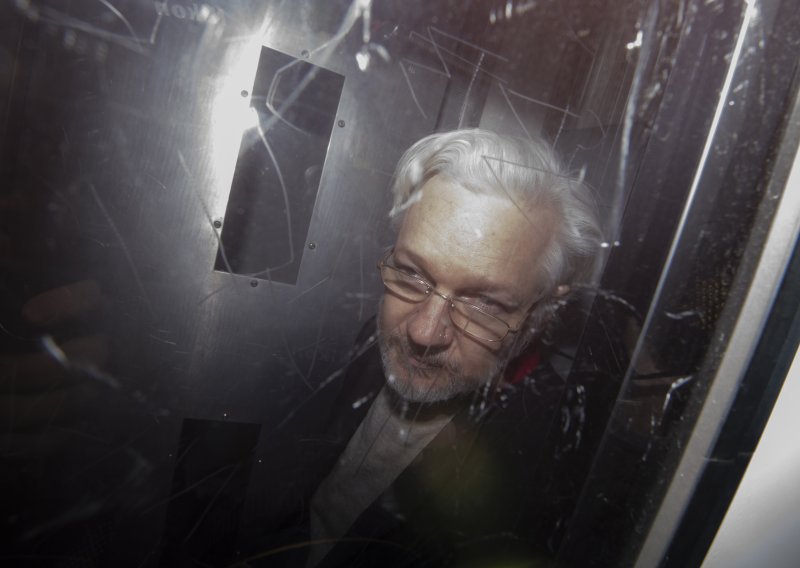 Najviši britanski sud odbio razmotriti Assangeovu žalbu na odluku o izručenju u SAD-u