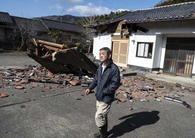[FOTO/VIDEO] U snažnom potresu u Japanu četiri osobe smrtno stradale, preko 100 ozlijeđeno