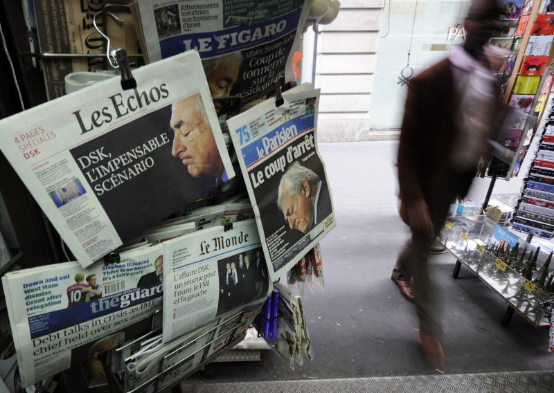 Francuzi zabrinuti za budućnost bez salonskog ljevičara