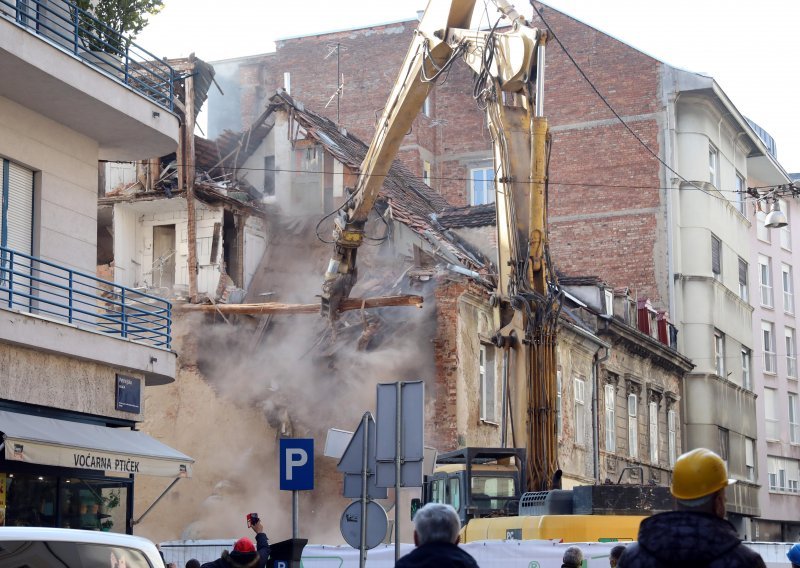 [FOTO] Konačno: Ruši se simbol zagrebačkog potresa, evo kako to izgleda