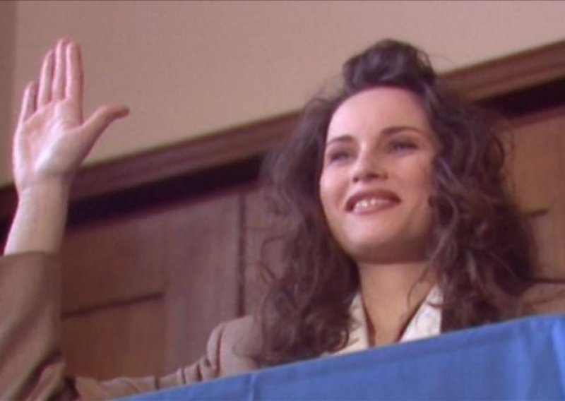 Kako je Melania prije 24 godine glumila predsjednicu SAD-a