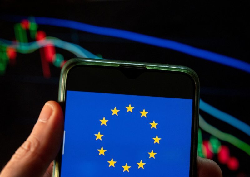 Europski parlament odlučio: Besplatan roaming u EU-u još deset godina