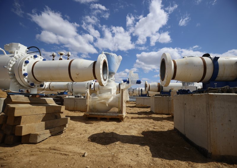 Porasle cijene nafte na svjetskom tržištu, u fokusu smanjena opskrba iz Rusije i Libije