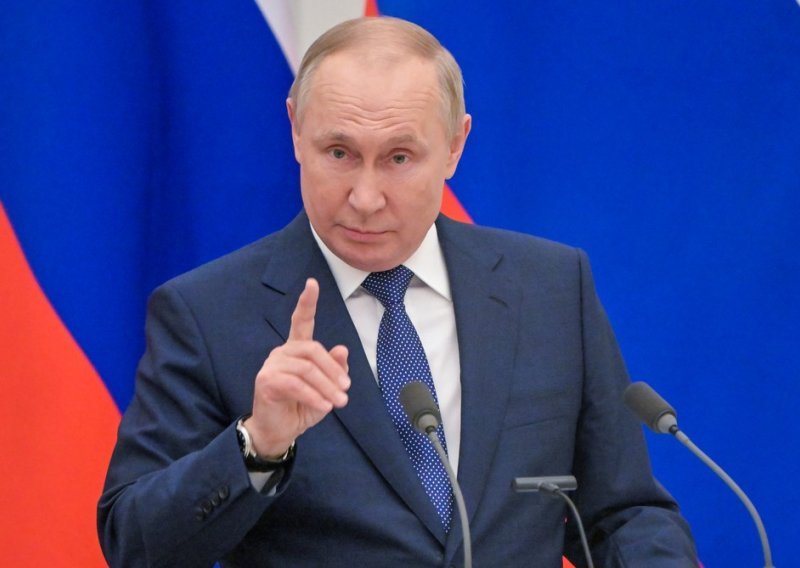 Putin obustavio proceduru pojednostavljenih viza za europske zemlje