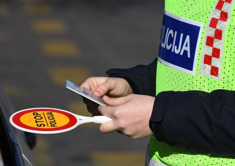Zagrebačka prometna policija poziva građane da predlože lokacije za testiranje vozača na alkohol i droge