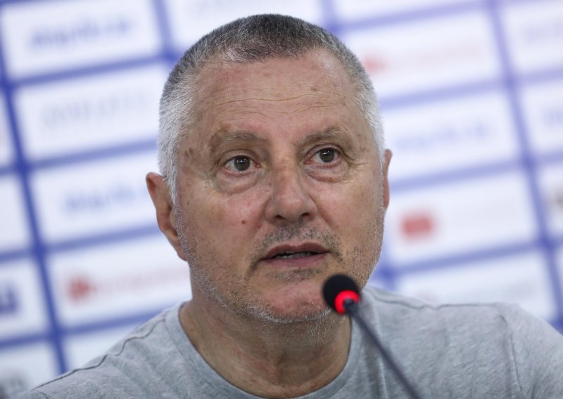 Tomislav Ivković ima novi angažman, a debi nije mogao biti teži: Promijeniti tri trenera, a ja sam četvrti, sigurno nije dobro...