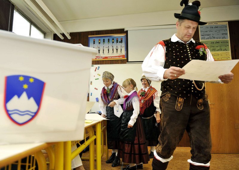 Više od 60 posto Slovenaca još ne zna za koga će glasovati