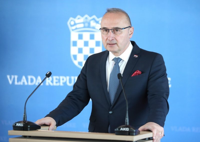 Grlić Radman: Hrvatska će 'uskoro' protjerati dio ruskih diplomata